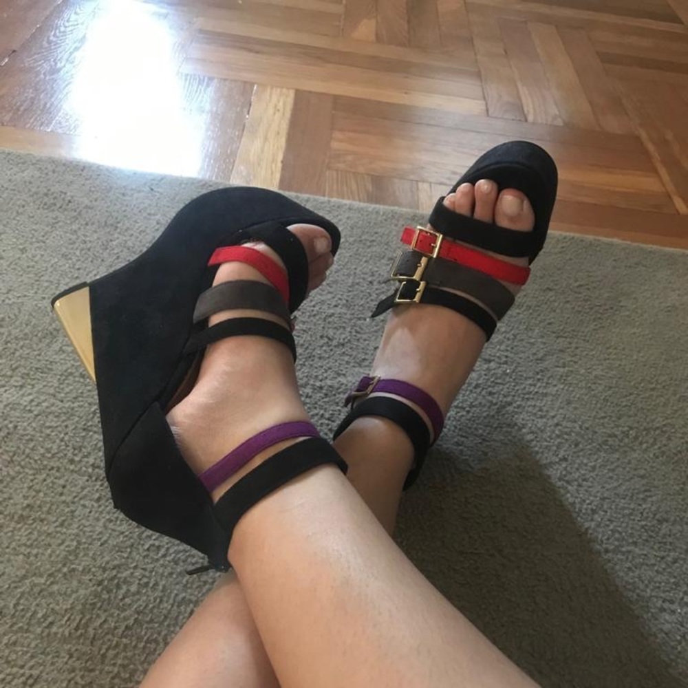 Wedge/platform